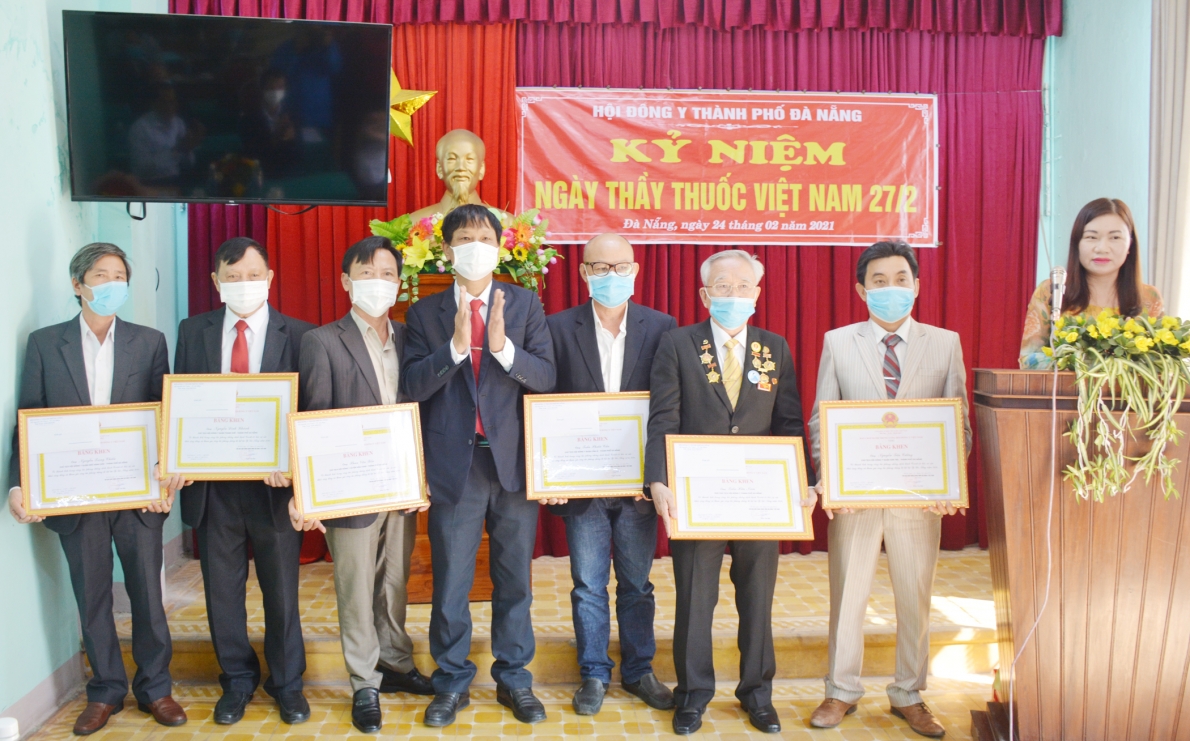 Hội Đông y TP Đà Nẵng: Tăng cường khám bệnh, tư vấn, cấp thuốc chữa bệnh miễn phí