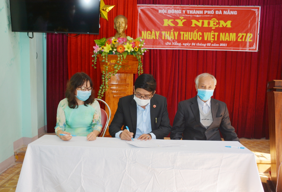 Hội Đông y TP Đà Nẵng: Tăng cường khám bệnh, tư vấn, cấp thuốc chữa bệnh miễn phí