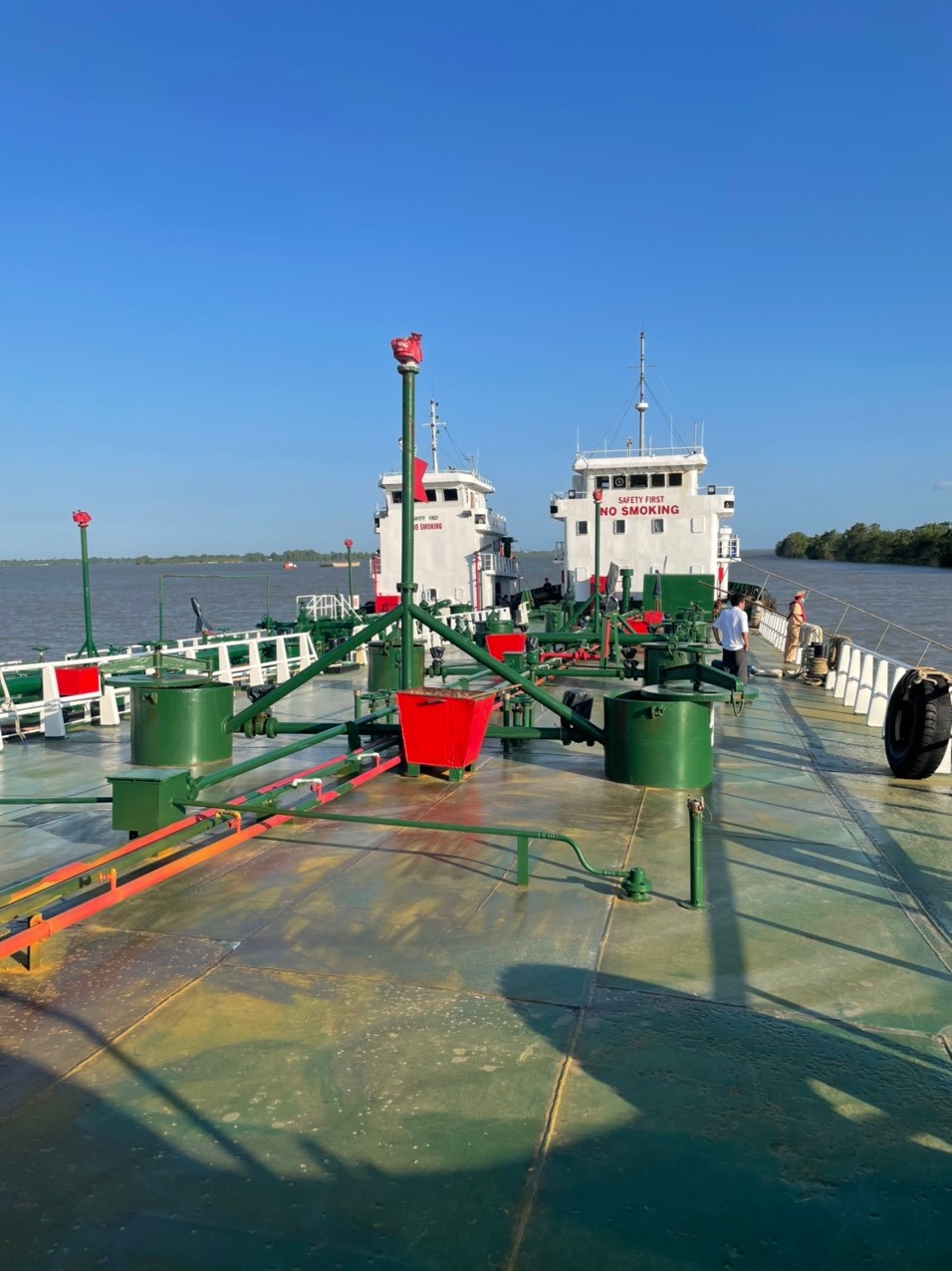 Đồng Nai: Bắt giữ được 2 tàu thủy liên quan chuyên án buôn lậu xăng giả 920G