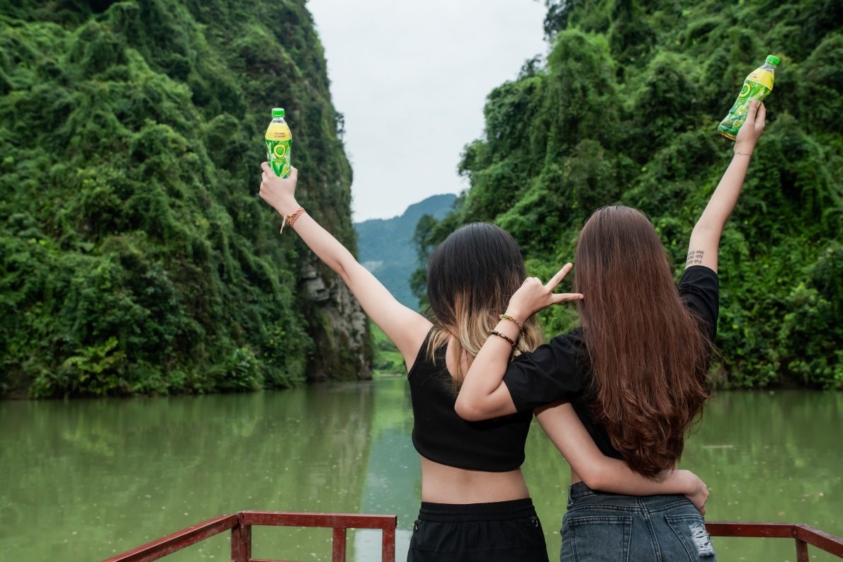 Nhẹ nhàng thổi bay stress, xóa tan lo âu căng thẳng cuối năm với Trà Xanh Không Độ