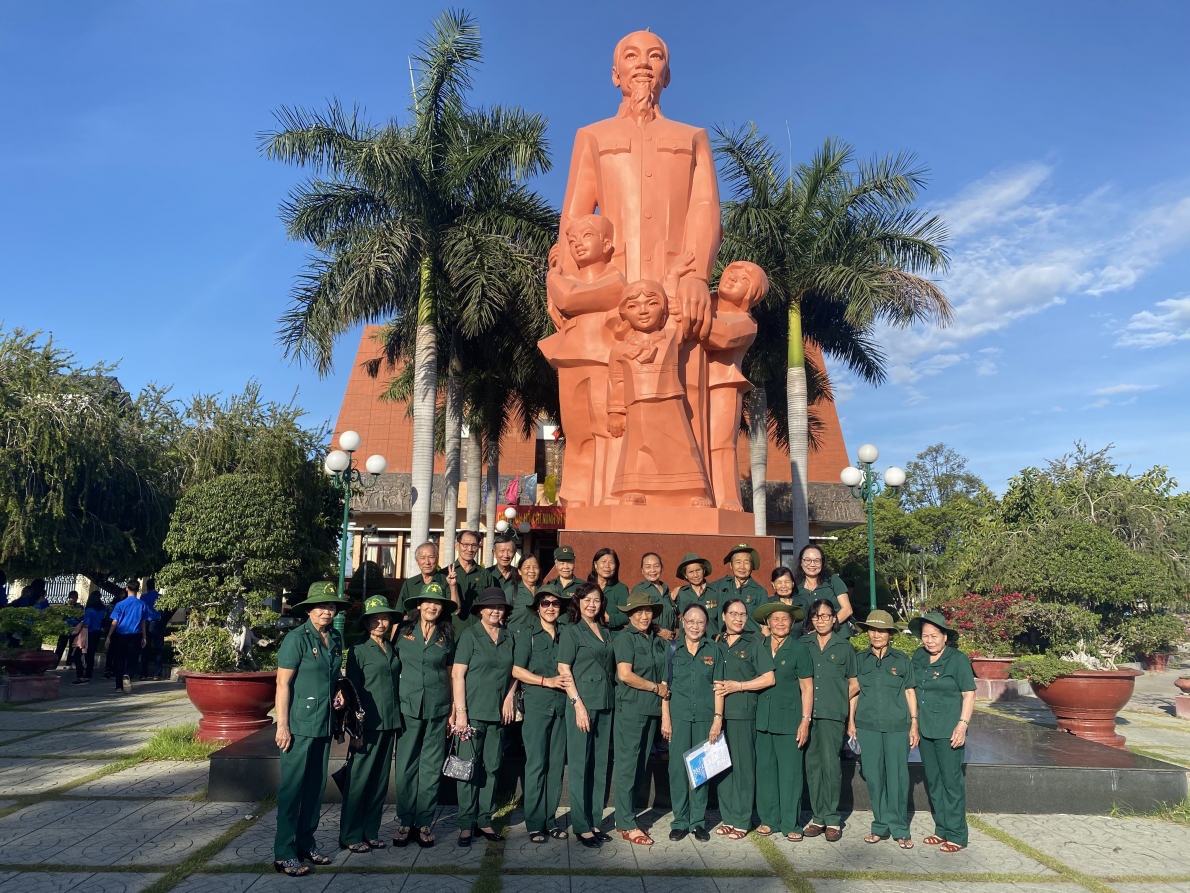 Bình Thuận: Thắp hương viếng Bác và ôn lại truyền thống