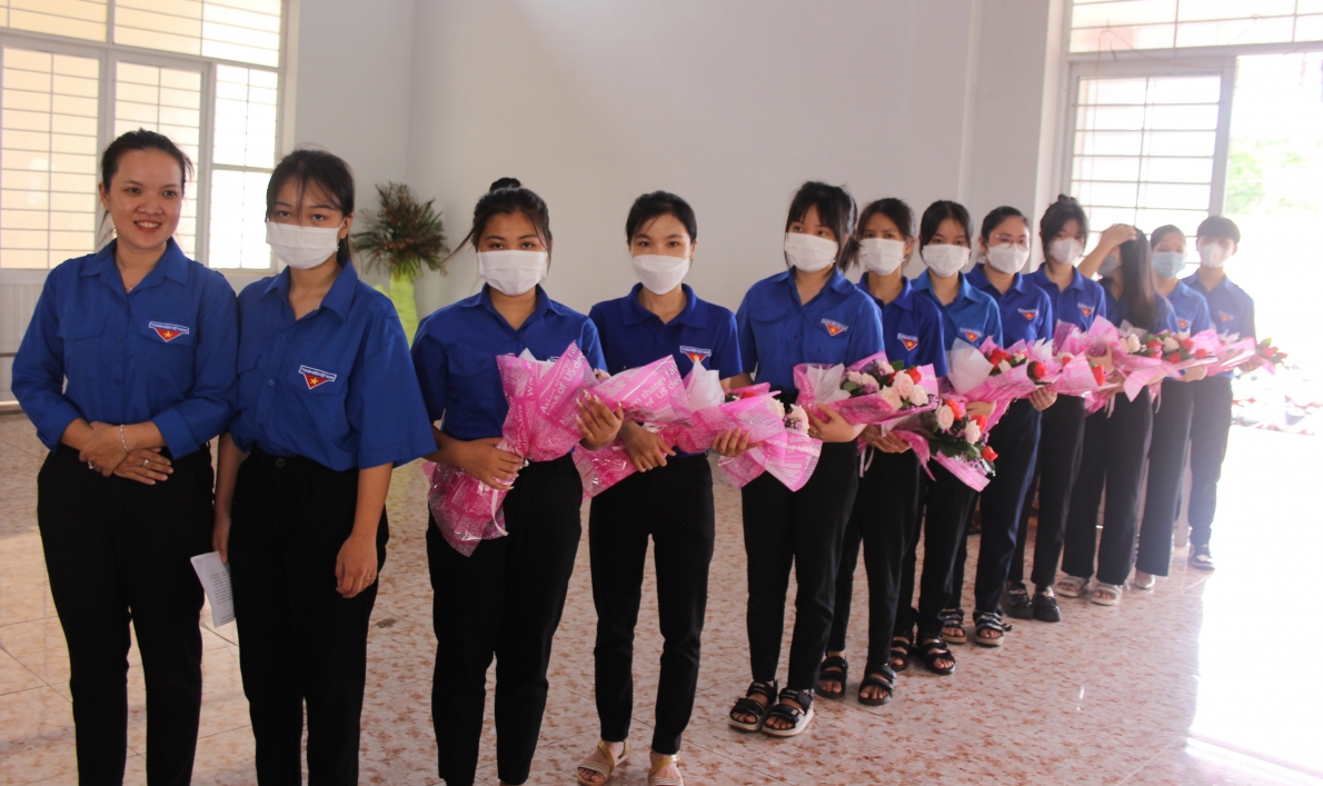 Long trọng tổ chức chúc mừng thọ ­­­­­­­­­­người cao tuổi