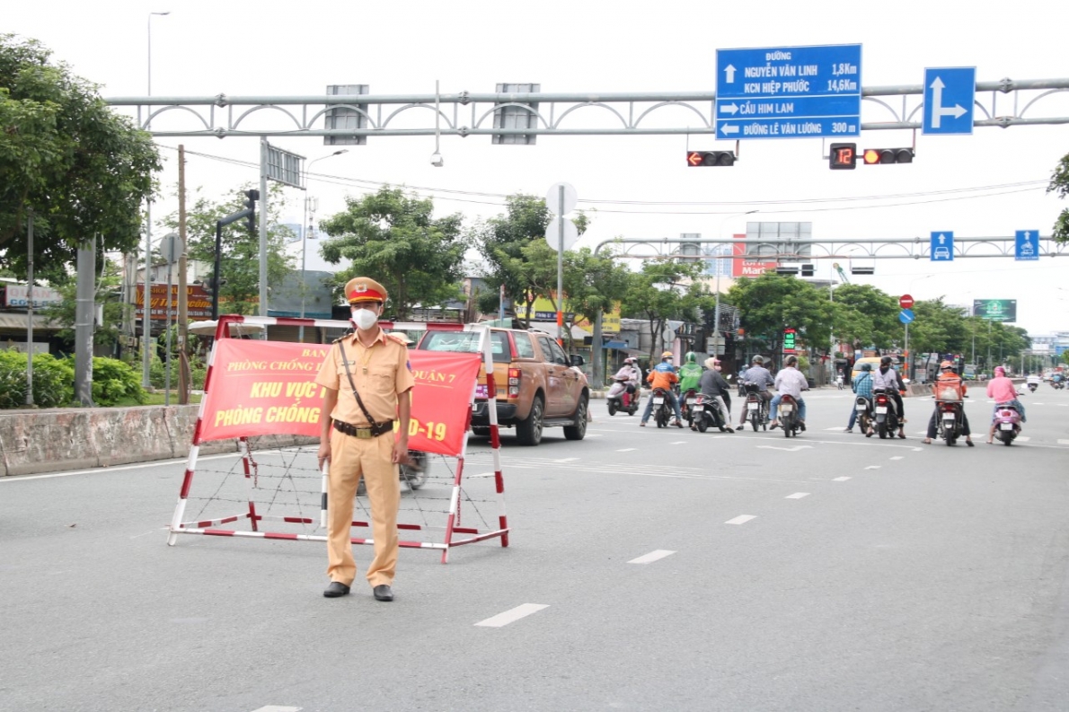 TP Hồ Chí Minh thực hiện giãn cách xã hội theo Chỉ thị 16 của Thủ tướng Chính phủ