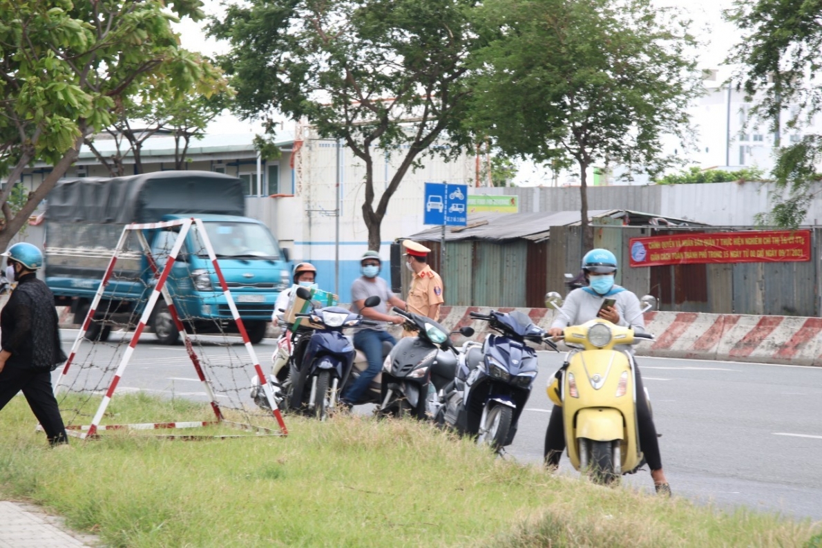 TP Hồ Chí Minh thực hiện giãn cách xã hội theo Chỉ thị 16 của Thủ tướng Chính phủ