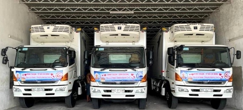 Bình Thuận: Hàng chục tấn hàng ủng hộ cho bà con vùng dịch ở TP Hồ Chí Minh và Bình Dương Bình Thuận: Hàng chục tấn hàng ủng hộ cho bà con vùng dịch ở TP Hồ Chí Minh và Bình Dương