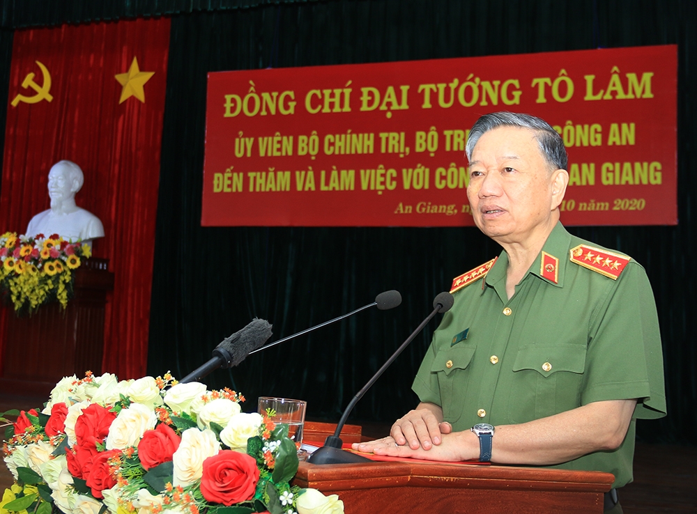 Bộ trưởng Tô Lâm thăm và làm việc với Công an tỉnh An Giang