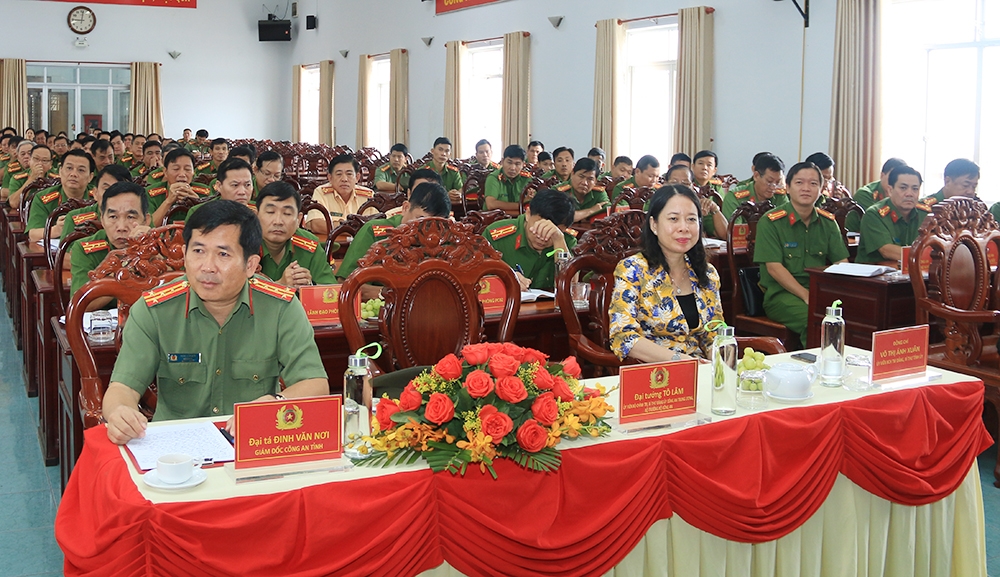 Bộ trưởng Tô Lâm thăm và làm việc với Công an tỉnh An Giang