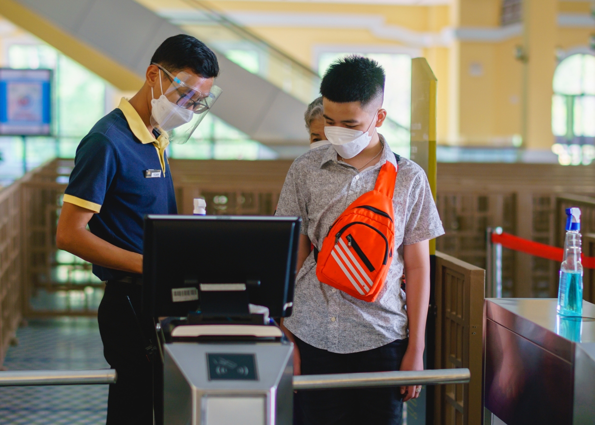 Đầu năm mới chiêm bái khu trưng bày nghệ thuật Phật giáo mới ra mắt tại núi Bà Tây Ninh