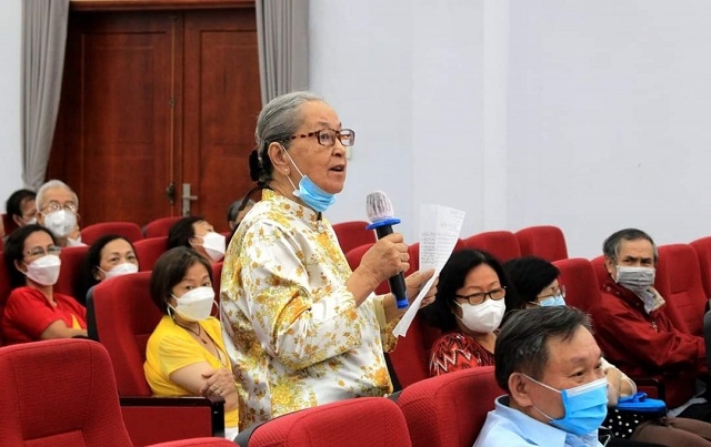  NCT tham gia các ý kiến thảo luận tại hội nghị.