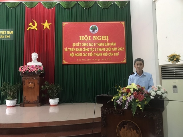 Ông Nguyễn Ngọc Sang, Trưởng ban BĐD HNCT TP Cần Thơ phát biểu tại Hội nghị.