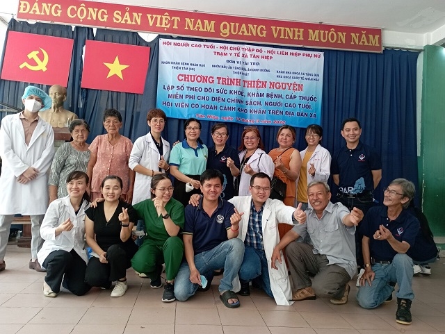 Nhóm thiện nguyện của đội ngũ y, bác sĩ