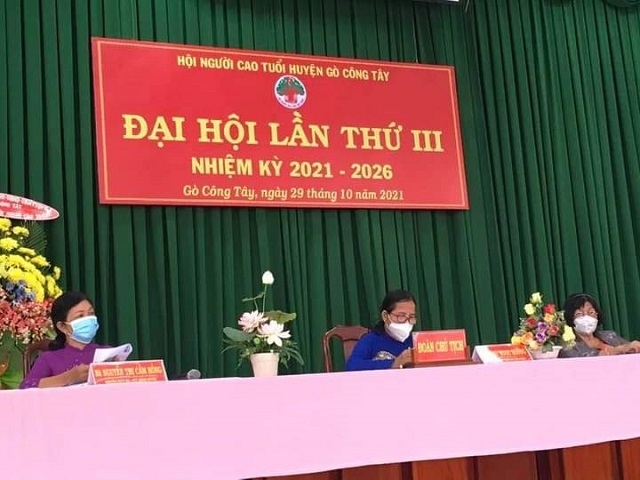 Hội NCT huyện Gò Công Tây tổng kết nhiệm kỳ Đại hội lần thứ II nhiệm kỳ 2016 - 2021, triển khai phương hướng nhiệm vụ nhiệm kỳ Đại hội lần thứ III nhiệm kỳ 2021 - 2026.