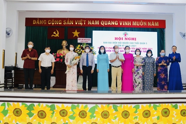 Trong nhiệm kì tới (2021 - 2026), tiếp tục thực hiện tốt công tác chăm sóc và phát huy vai trò NCT.