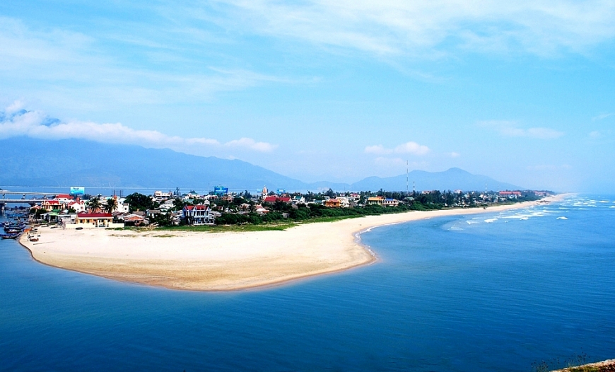 Cửa biển đầm Lập An thông ra biển đông