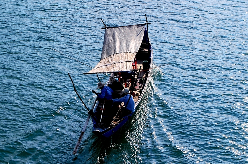 Hữu tình non nước Lập An