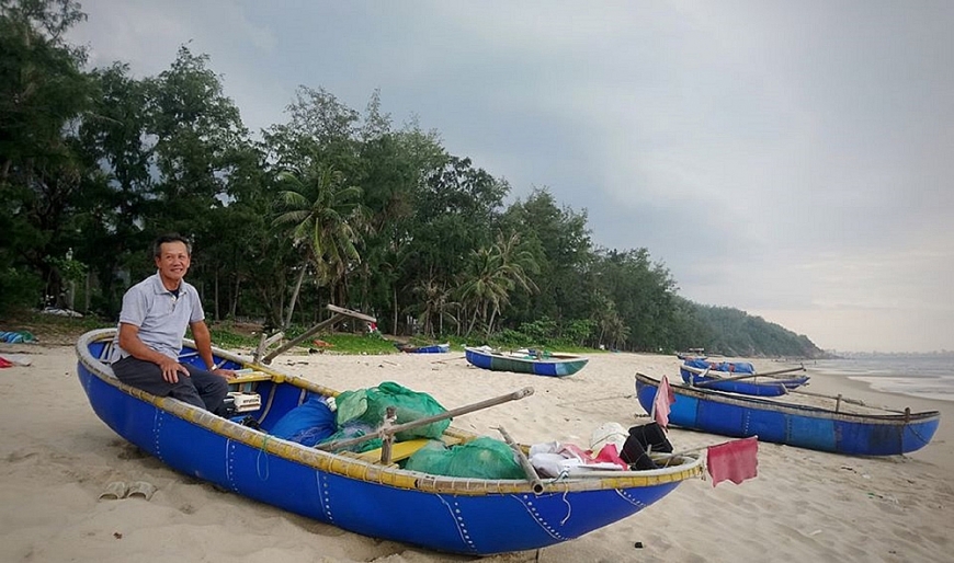 Khát vọng thuyền trăng