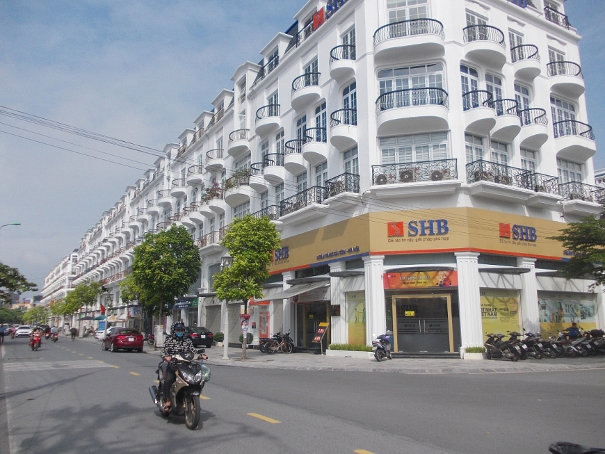 Nhiều tòa nhà mới ở Khu đô thị Dệt May tăng sự hoành tráng, lộng lẫy cho thành phố.