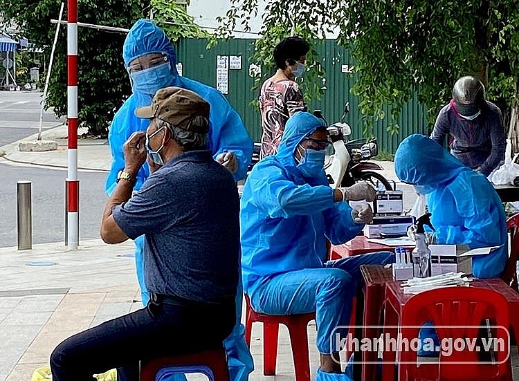 Khánh Hòa: Gần 7000 ca dương tính với SARS-CoV-2, trong đó TP Nha Trang hơn 4000 ca