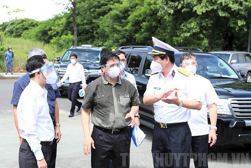 Thủ tướng Chính phủ Phạm Minh Chính kiểm tra công tác phòng, chống dịch Covid-19 tại Tổng Công ty Tân cảng Sài Gòn