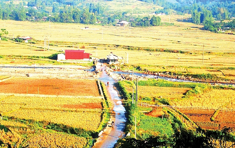 Bức tranh mùa Thu ở bản làng Tây Bắc.