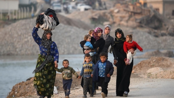 Thắp sáng ngọn đèn màu cam  đẩy lùi “Đại dịch bóng tối”