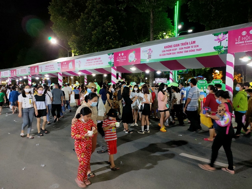 Tỉnh Đồng Tháp Khai mạc Chương trình Lễ Hội Sen Đồng Tháp lần thứ I, năm 2022