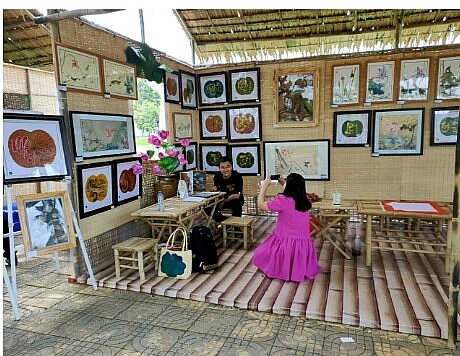 Lễ hội Sen Đồng Tháp lần thứ I thành công tốt đẹp