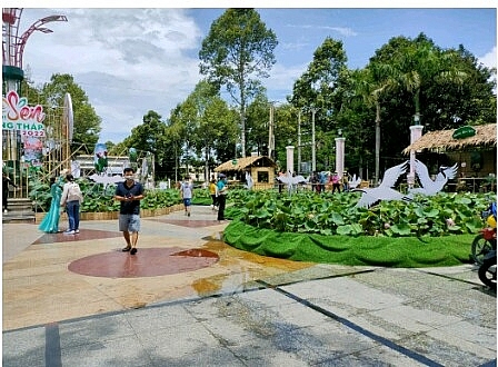 Lễ hội Sen Đồng Tháp lần thứ I thành công tốt đẹp