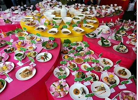 Lễ hội Sen Đồng Tháp lần thứ I thành công tốt đẹp