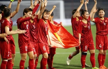 Đội tuyển nữ Việt Nam thưởng gần 5 tỉ đồng sau trận chung kết SEA Games 31