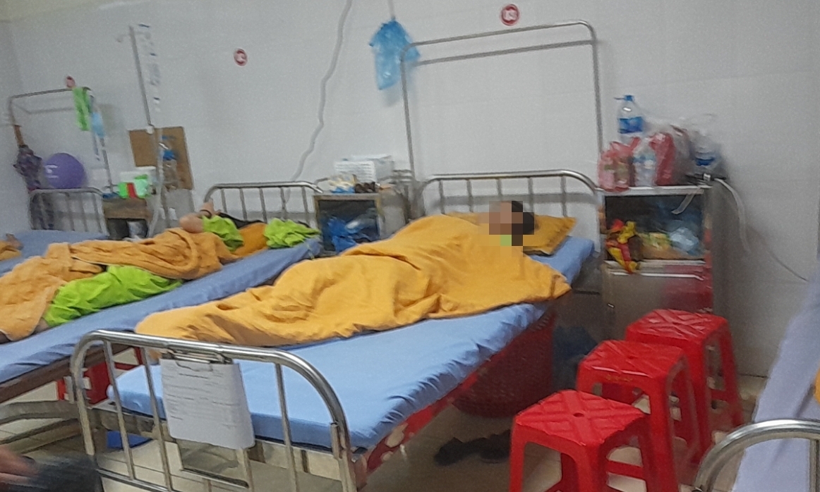 Yên Bái: 3 học sinh bị khóa trên “đánh hội đồng” khiến 1 người nhập viện