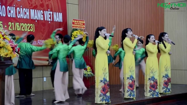 Tỉnh An Giang họp mặt chúc mừng những người làm báo