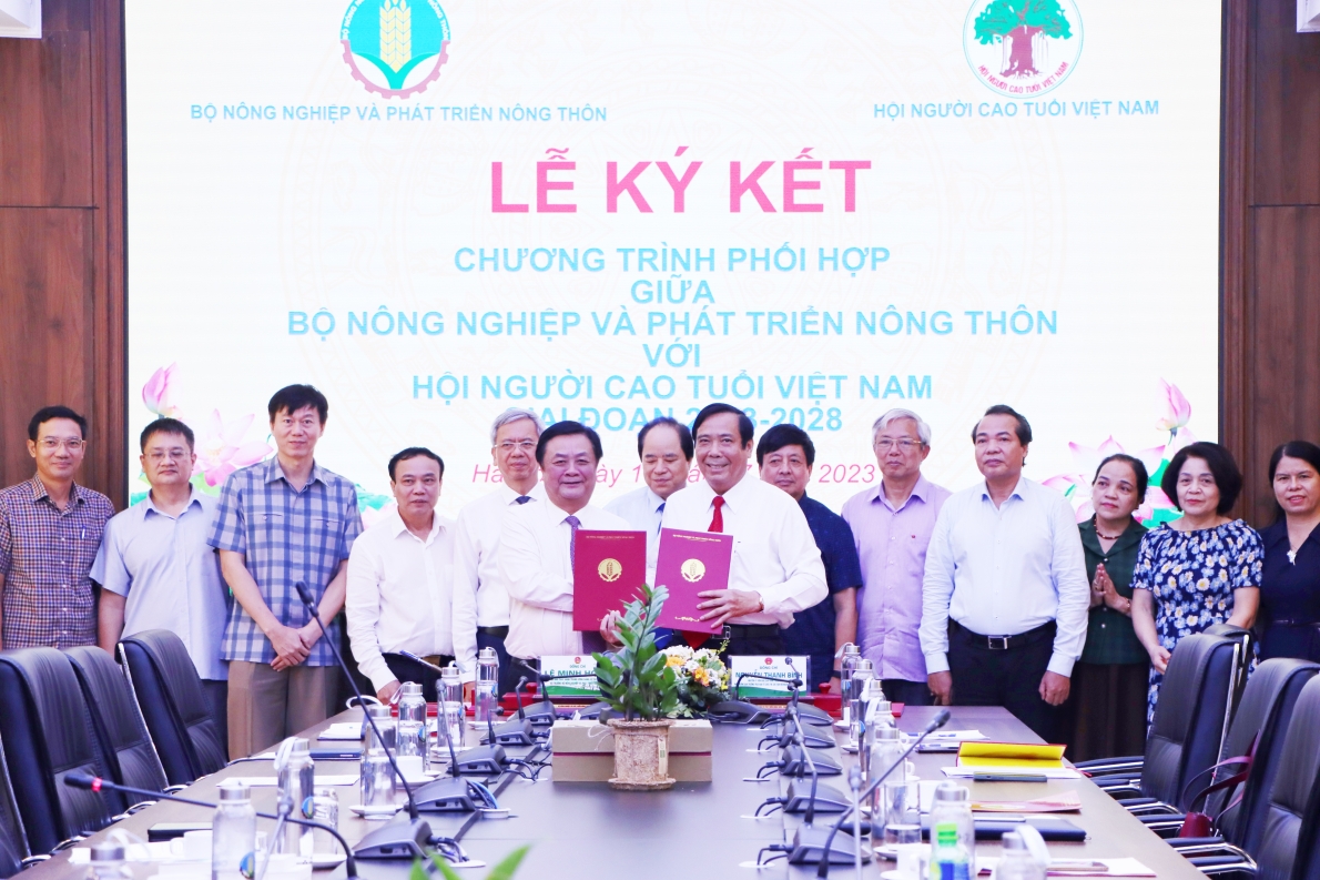 Hội Người cao tuổi Việt Nam kí kết Chương trình phối hợp với Bộ Nông nghiệp và Phát triển nông thôn giai đoạn 2023 - 2028