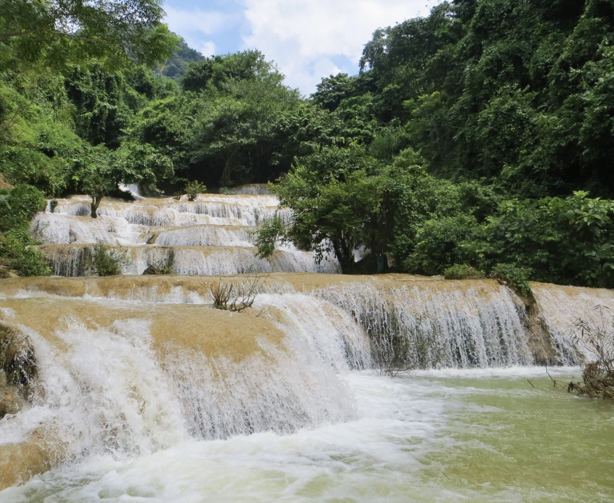 Thác Mây - kiệt tác của thiên nhiên giữa núi rừng Thanh Hóa