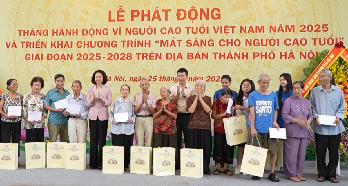 Tuổi cao gương sáng: Hướng về người cao tuổi