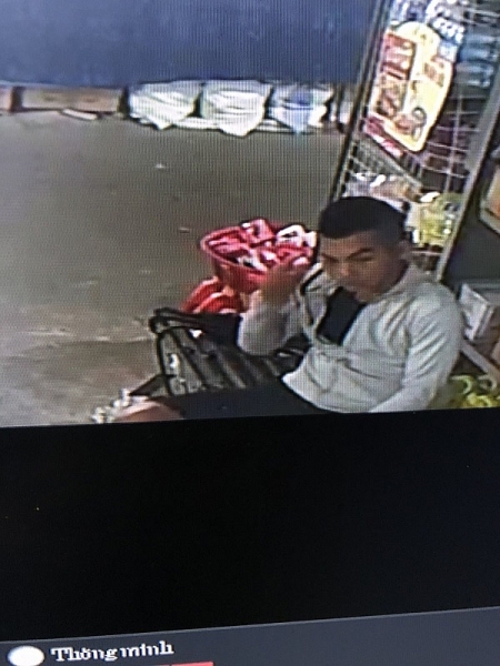 Clip trộm xe máy tại chợ Giầu